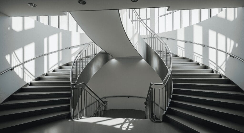 escalera metálica banner